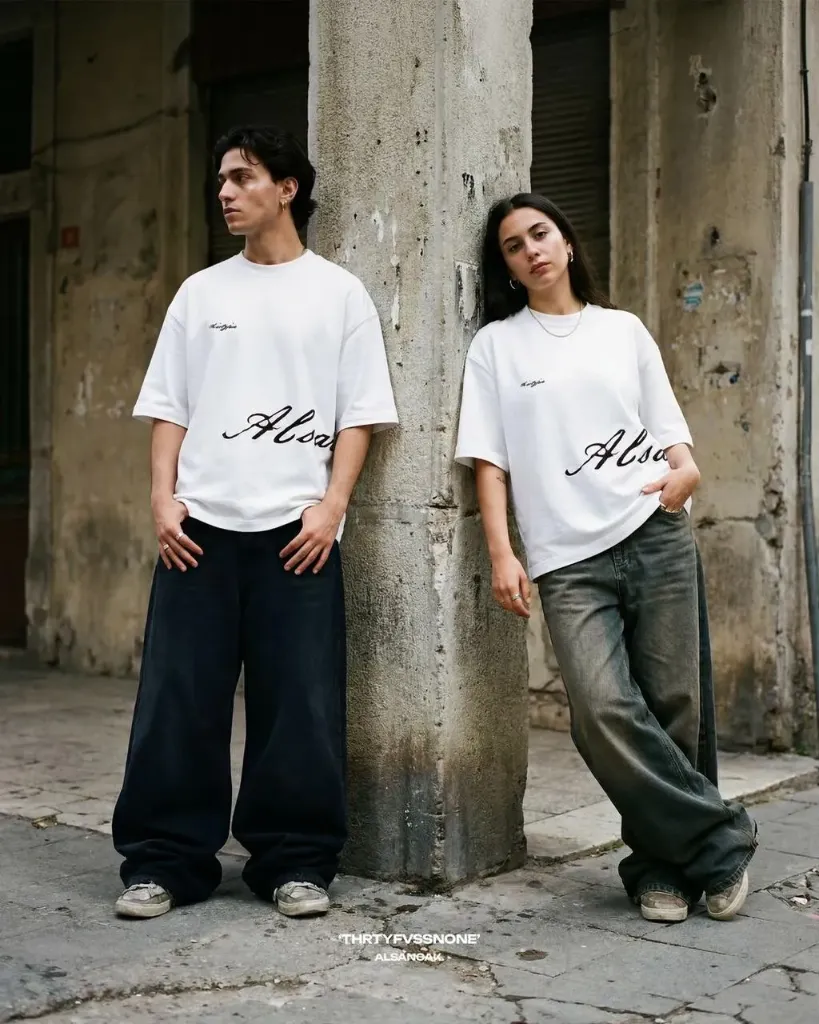 Boxy Fit T-Shirt (M)